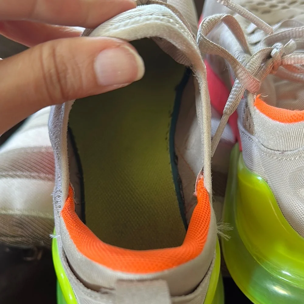 Nike Air Max 270 Desert Sand Sneakers - Picture 12 of 15